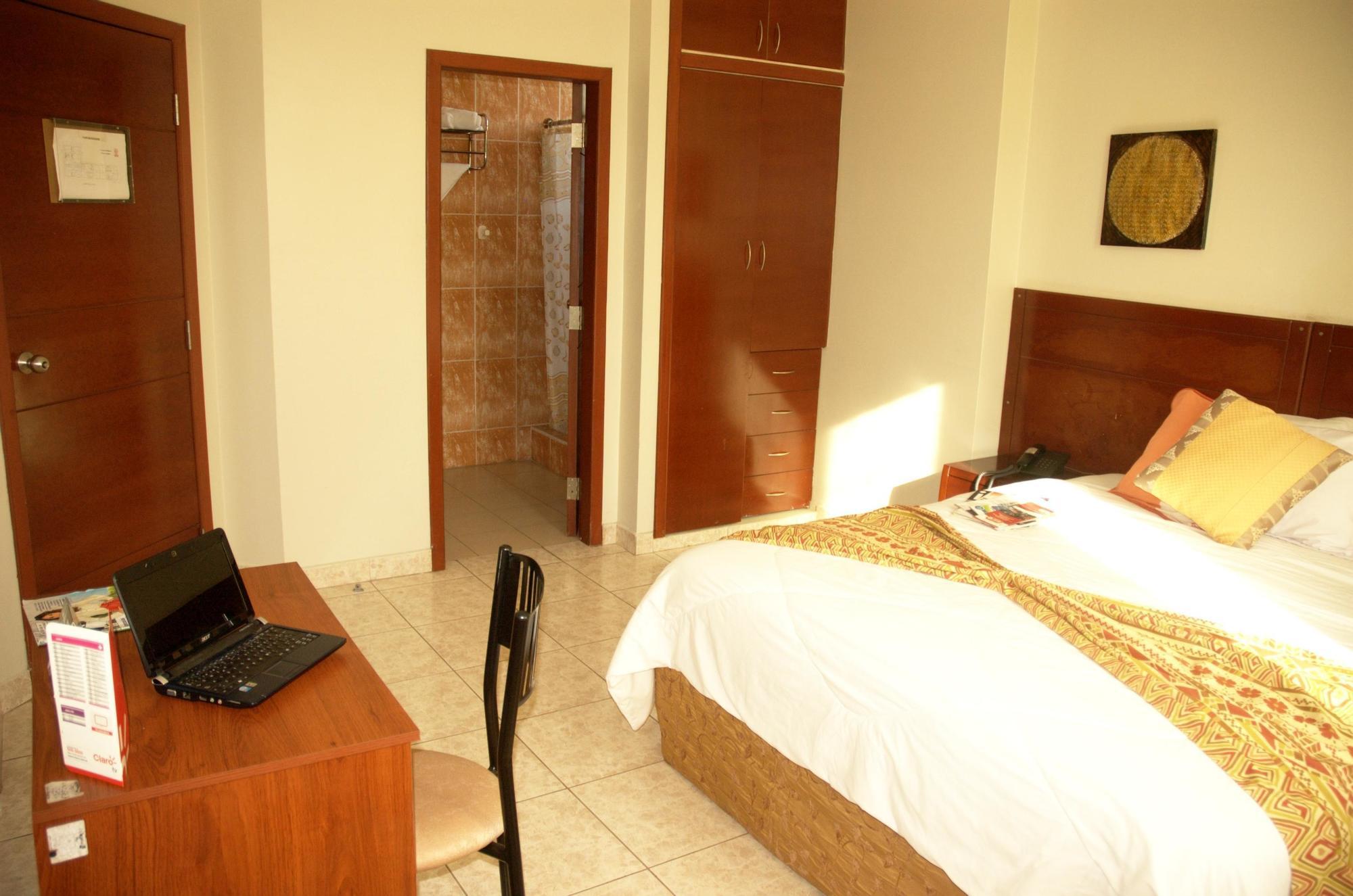 Hotel Air Suites Guayaquil Bagian luar foto